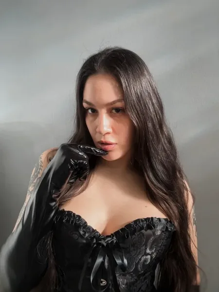 MISTRESS BELA - 👠