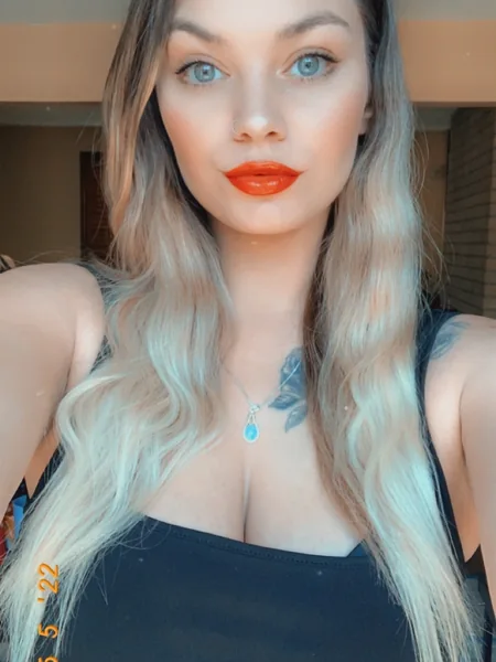 Bellaaaa