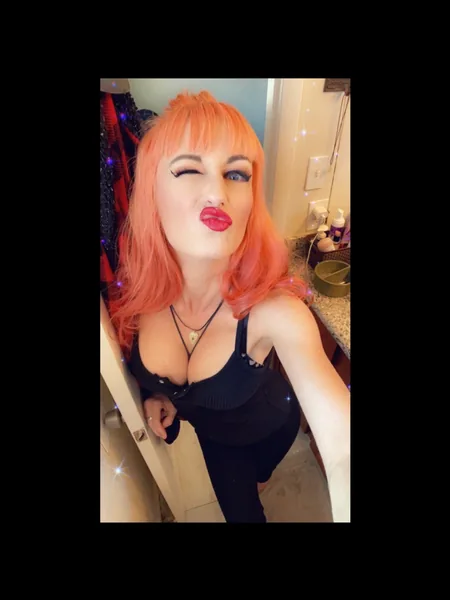 Betty Cracker
