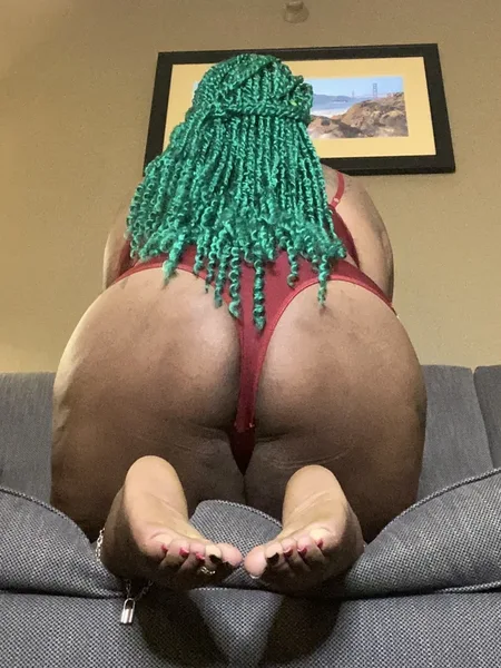 beautyful_footsies