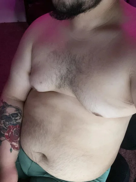 23m bi chub daddy 😈😈
