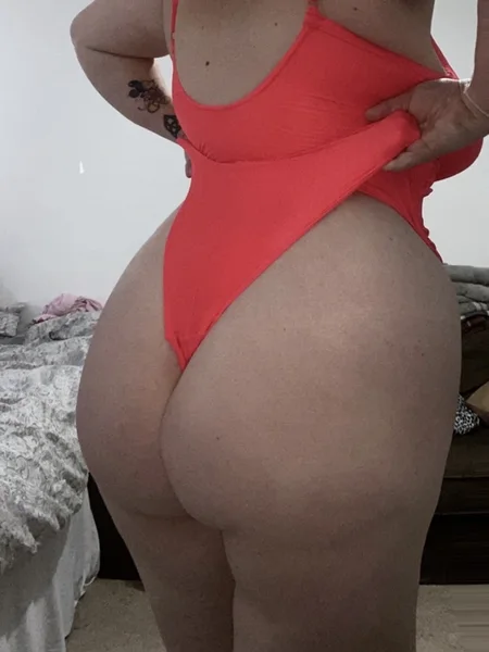 BIGBUSTYK