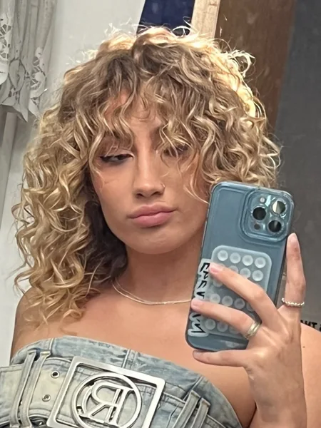 BELLA