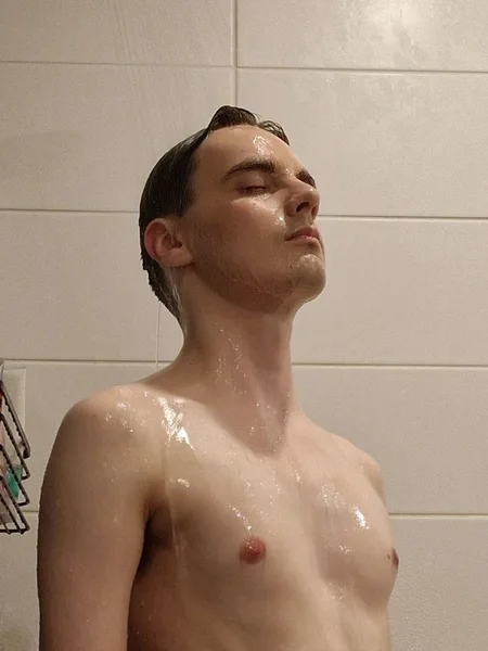 Bi Twink 🇫🇮
