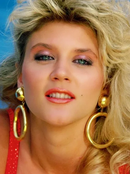 Ginger Lynn