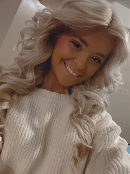 Blondebaddie