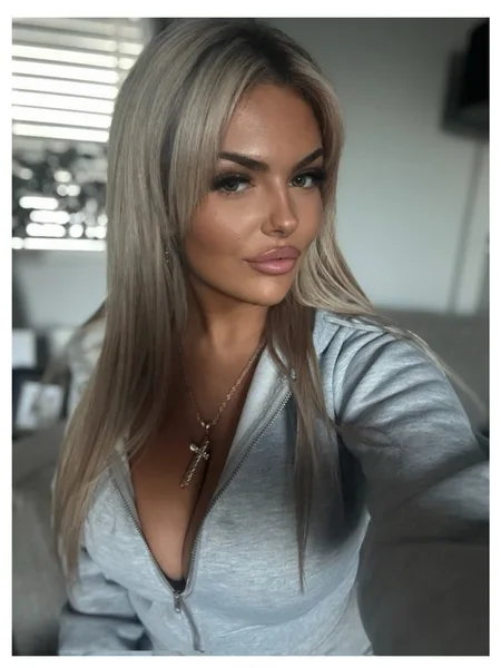 Barbie x
