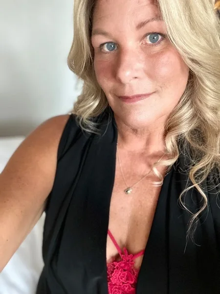 Blondeonthebay 🍁👸🏼♠️