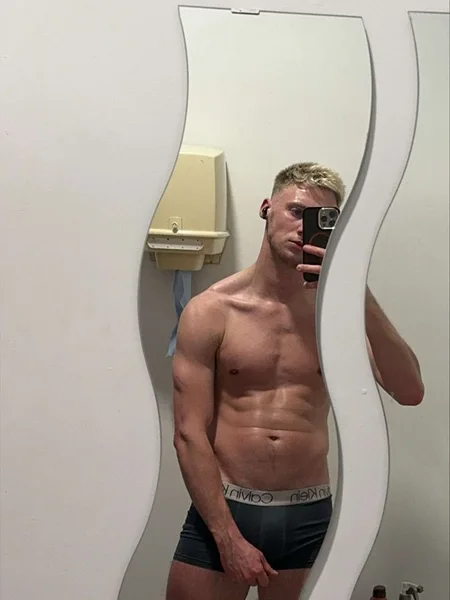 blueblondeboy
