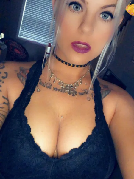 Nicole avatar