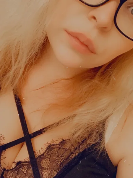 Dee