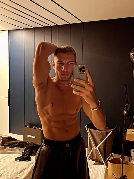 Bogdan Gromov