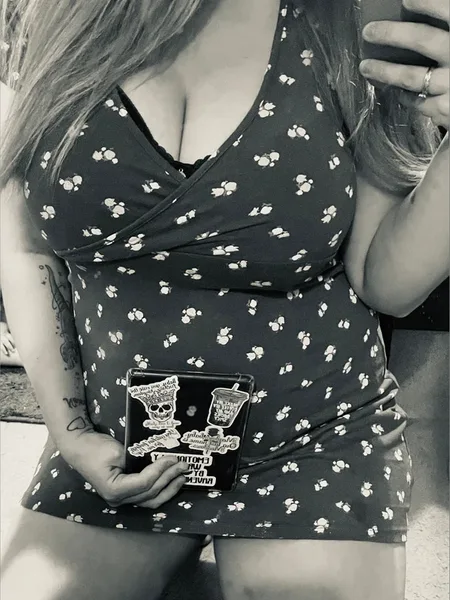 Lilybusty