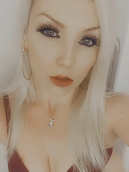 Tayla Nicole