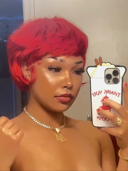 Reddd🅱️🥰