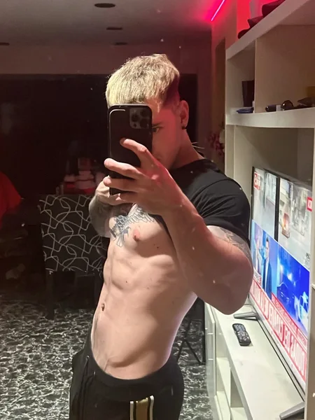 Brian (Top 1%) 🤩