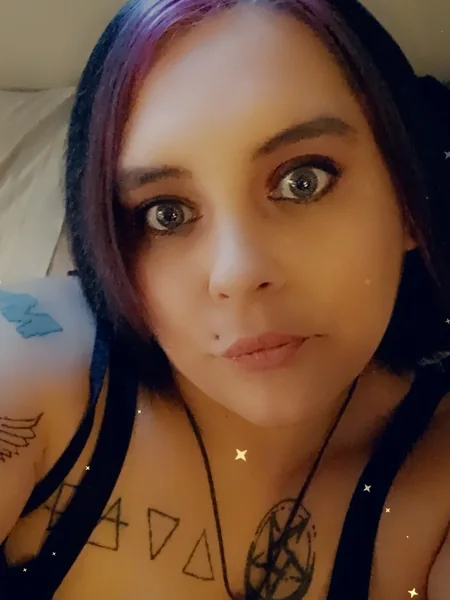 Misfit Fetish Queen avatar