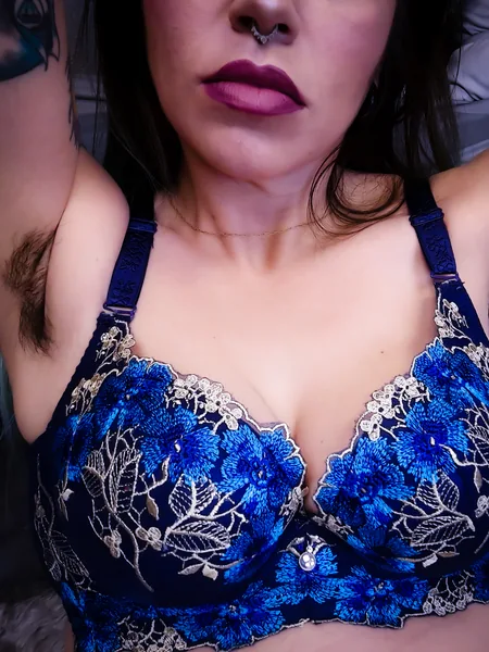 BrujxBabe