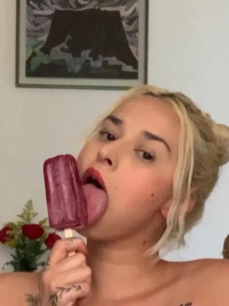 Bruna Free