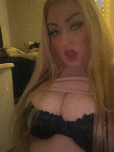 BUNNY BANXXX OFFiCiAL TEASER PAGE