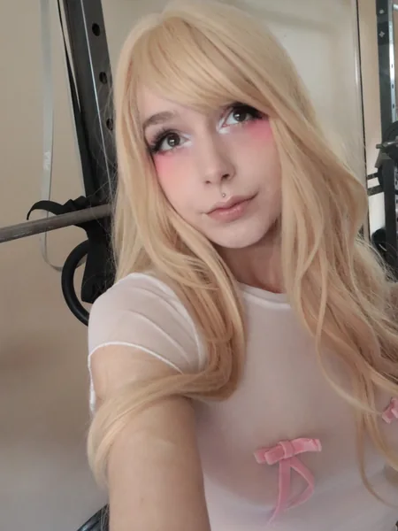 shy pet bunny ♡