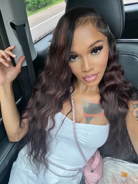 LI LI 💦