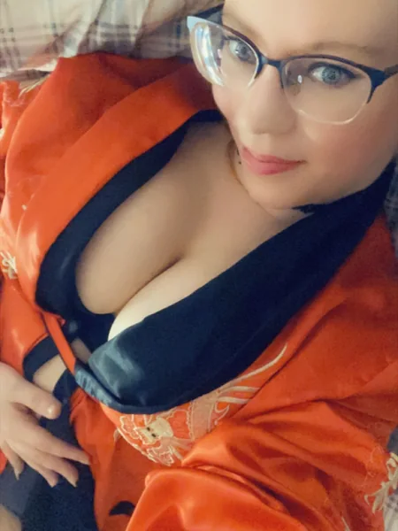 Busty Geek