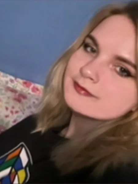 BustyHoney19