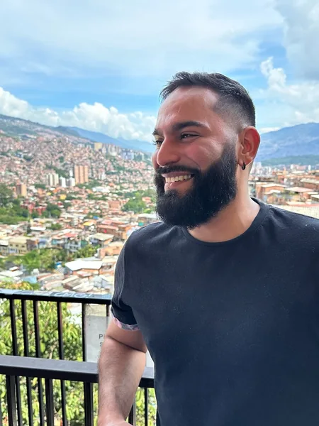 Butts2Nuts