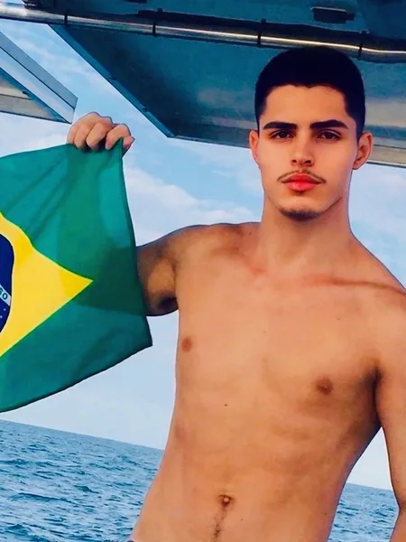 Caio Alvarenga