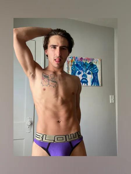 CJ😈😶‍🌫️