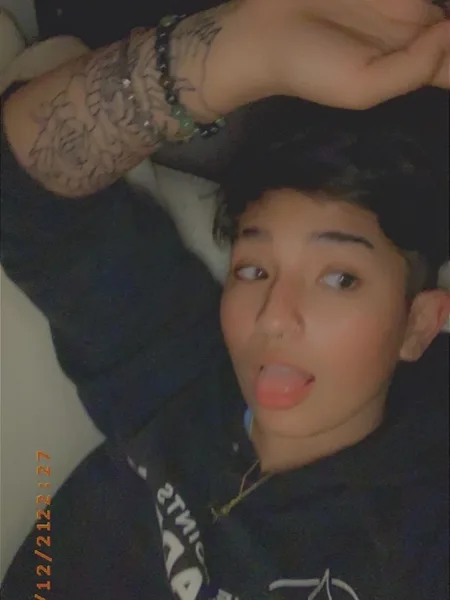Care <3 she/they