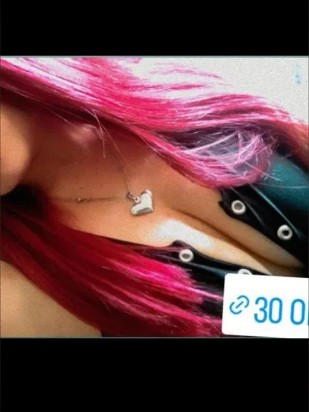 Caroo Eroticaa 👄💋✨
