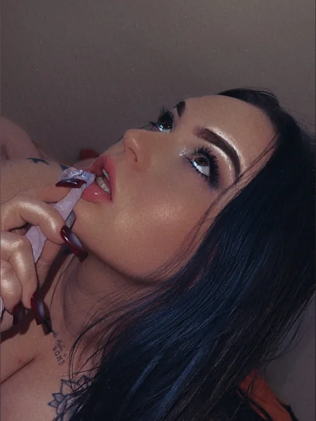 hatedqueeenxxx- avatar