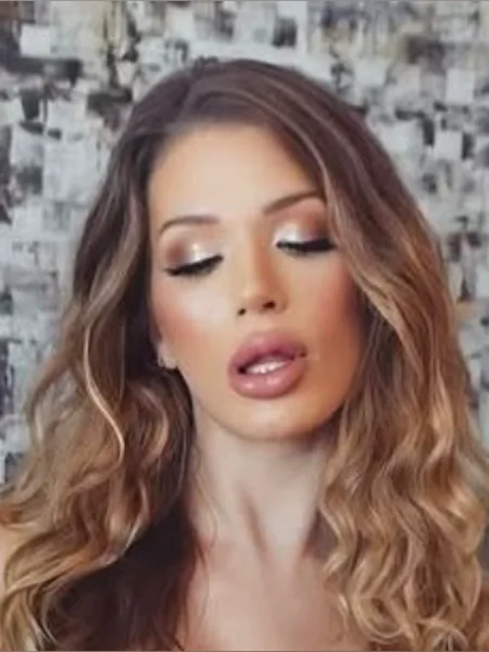 Cassandra LoveLox