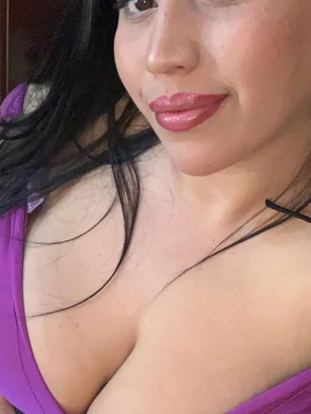 latina bunny girl 🐰🐰🐰🐰🔥🔥