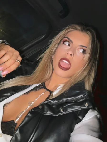 Ana Catarina Oliveira