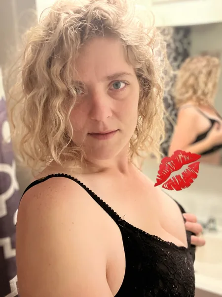 CC Hotwife