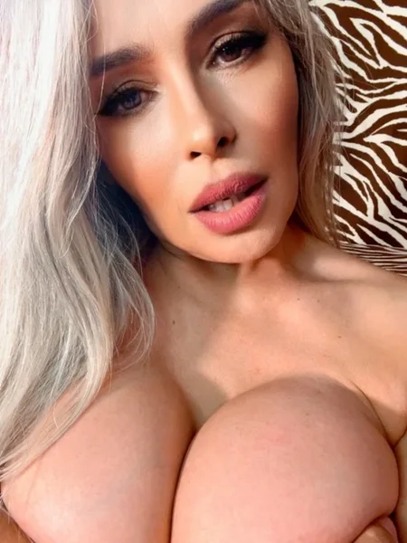 Celezte 🍑