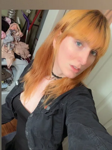 Charlotte Valis