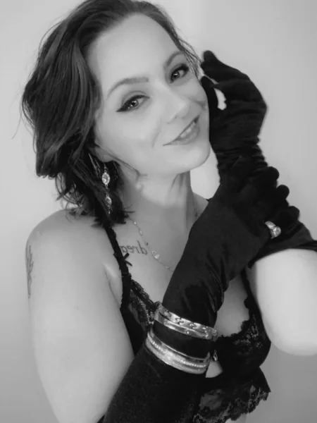 Charly.Cherryblossom