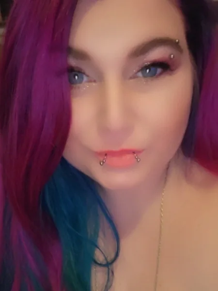 Cheefing Beauty