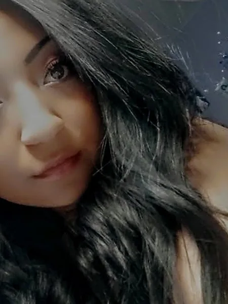 Cheeky Latina