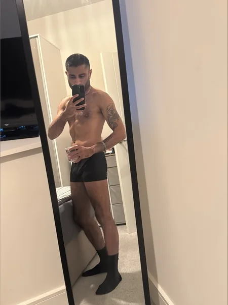 CheekySubBoy