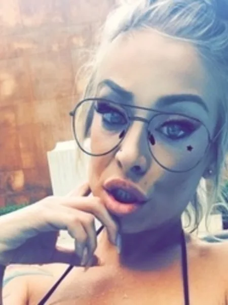 Chloe_happens