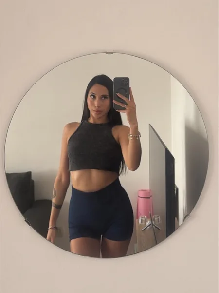 CHLOE❤️‍🔥 𝑽𝒊𝒅𝒆𝒐 𝒄𝒂𝒍𝒍