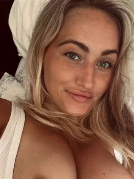 Chorley Clover 🔞 British Mum 🖤 VIP PAGE