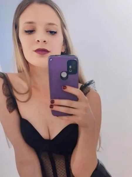 Clarita Big ass