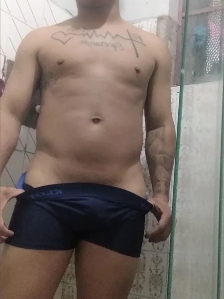 Clint Máximo