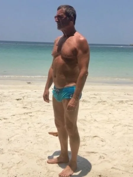 CoachSandyTop